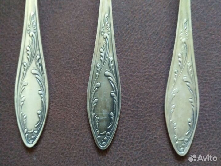 Мельхиоровые ложки.мнц