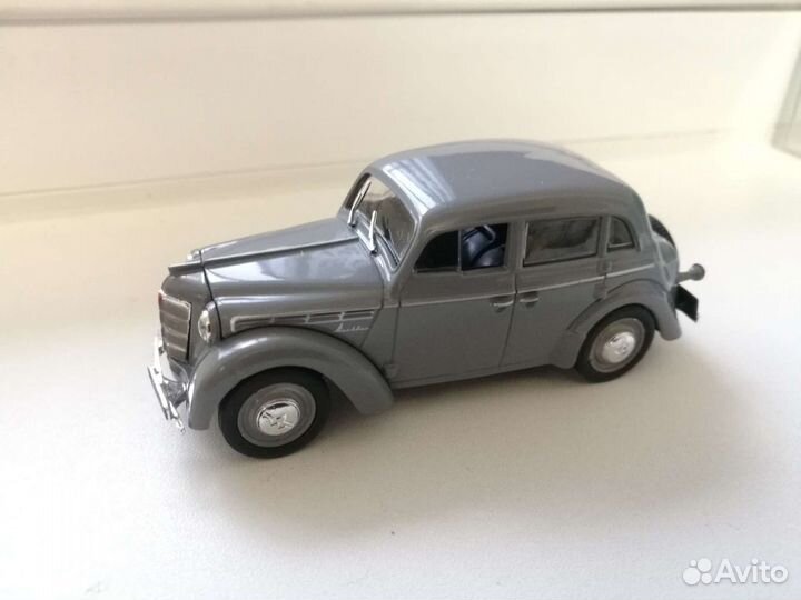 Модель автомобиля Москвич 401 1/43