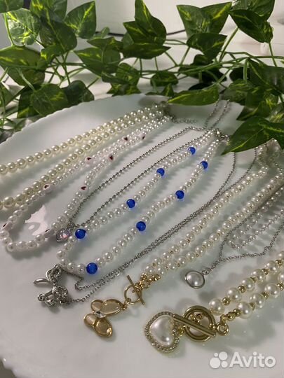 Ожерелья