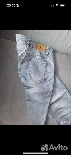 Джинсы женские укороченные