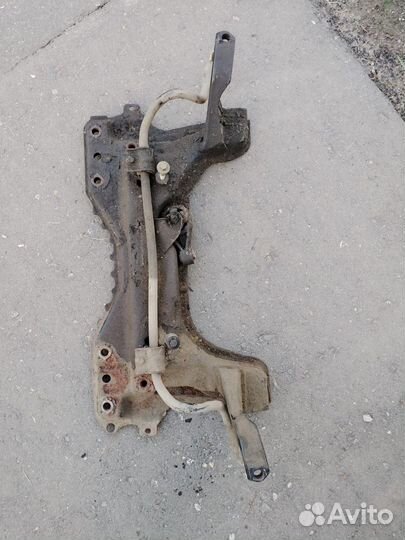 Подрамник ford focus 1