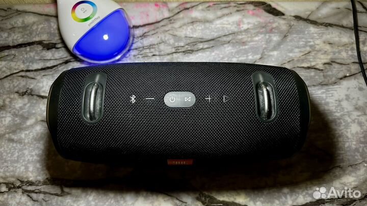 Колонка JBL Xtreme 2