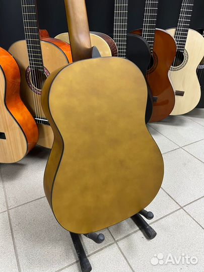 Классическая гитара Натуральная Матовая Новая