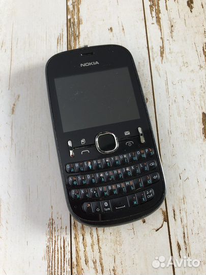 Телефон Nokia 200