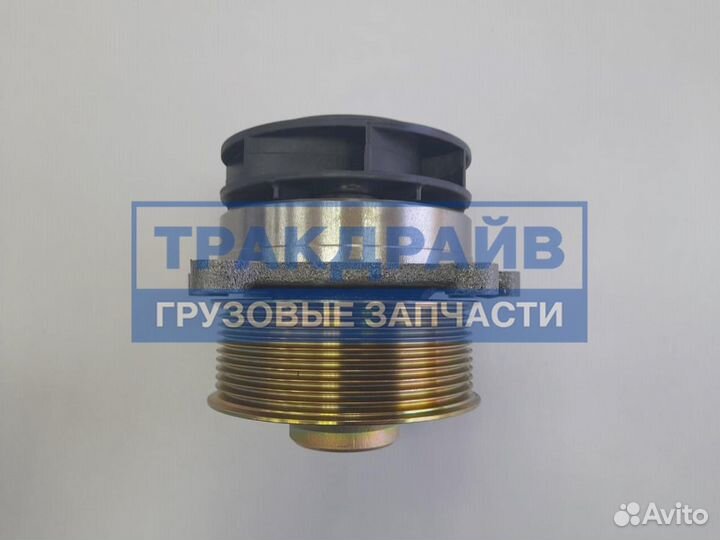 Насос водяной Ивеко Стралис двигатель Cursor 8