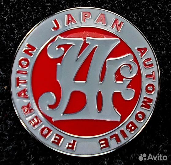 Шильдик JAF - Japan Automobile Federation (Красный