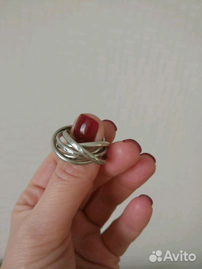 Серебряное кольцо