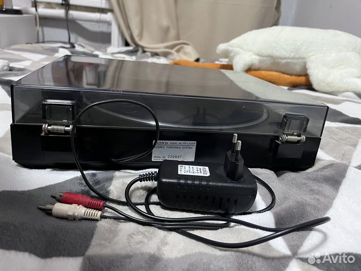 Виниловый проигрыватель Sony PS-LX35P
