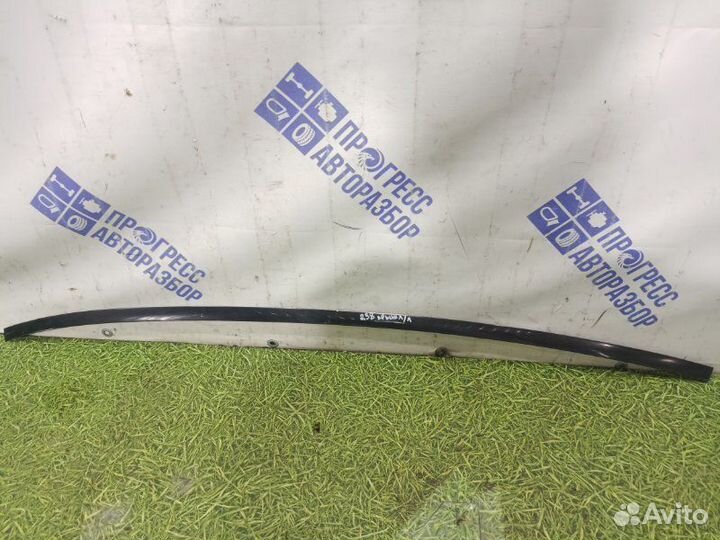 Молдинг крыши левый Mercedes-Benz Clk 230