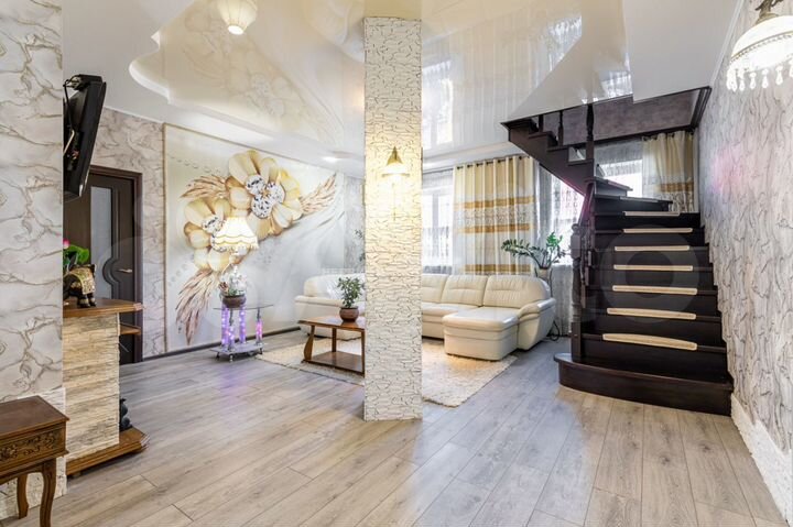 Коттедж 149 м² на участке 4,4 сот.