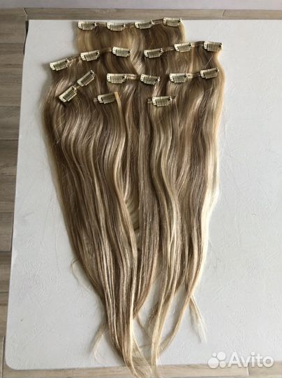 Волосы на заколках натуральные