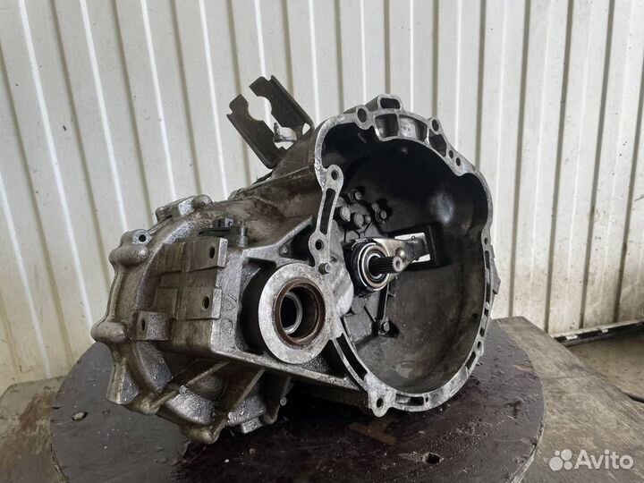 МКПП (механическая коробка переключения передач) L