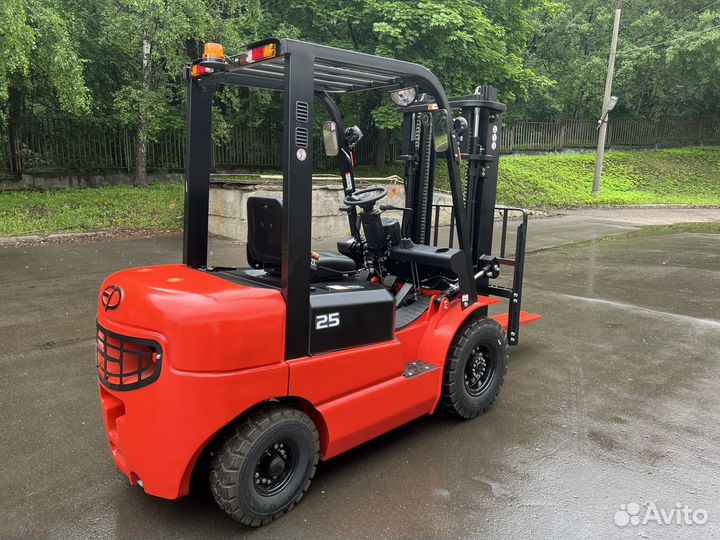 Вилочный погрузчик Reddot CPCD25T3, 2023