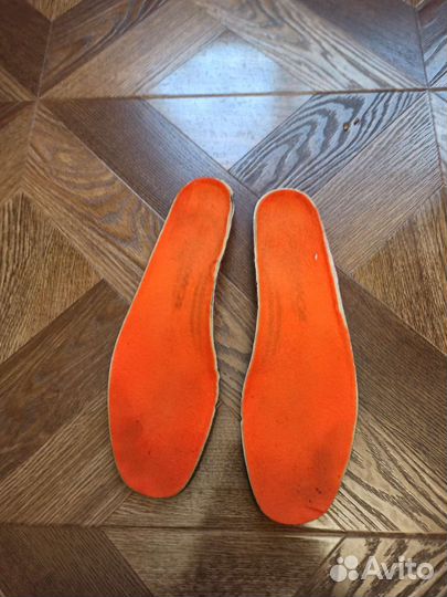 Горнолыжные ботинки нордика