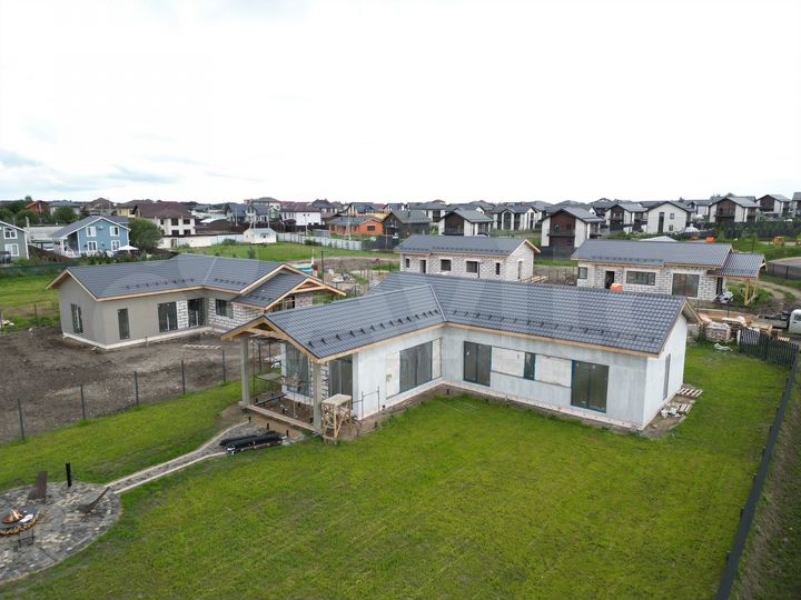 Коттедж 139 м² на участке 10 сот.