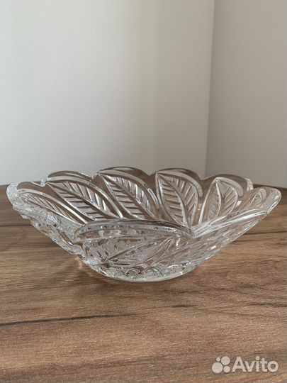 Хрустальная ваза