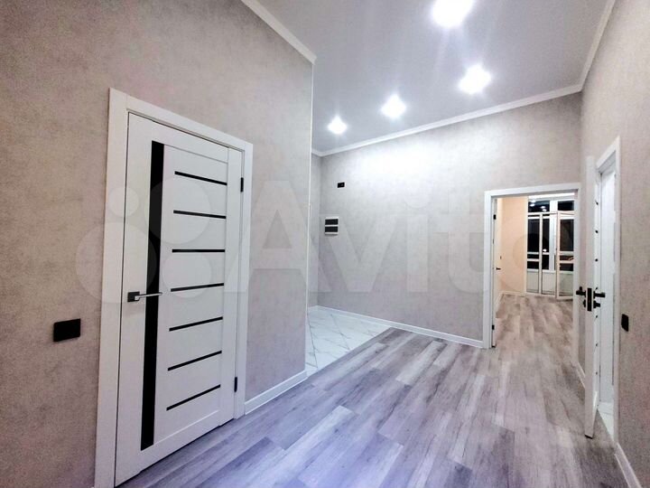 2-к. квартира, 68 м², 17/17 эт.