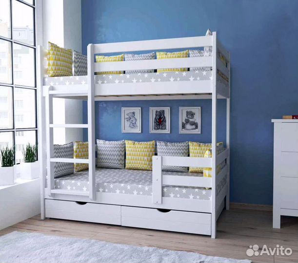 Двухъярусная кровать