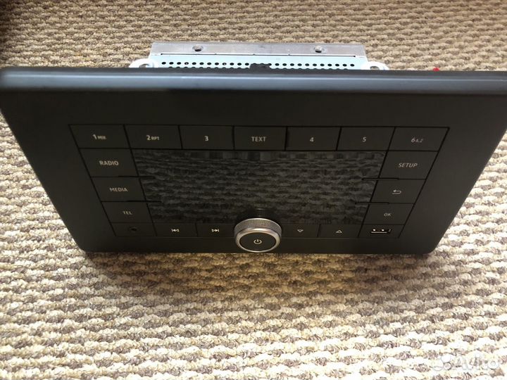 Магнитола штатная Renault Arkana