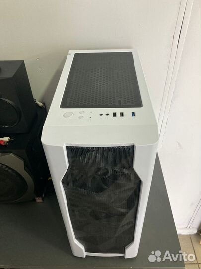 Игровой пк Intel Xeon E5 2680v4 rx 580 8gb