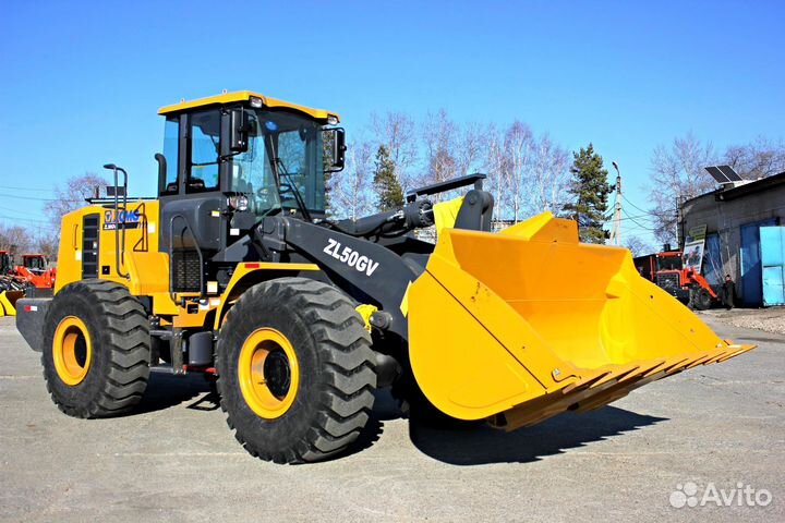 Фронтальный погрузчик XCMG ZL50GV, 2023