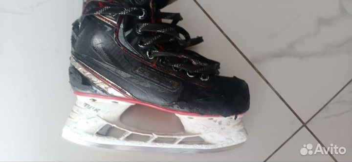 Хоккейные коньки bauer vapor2.7