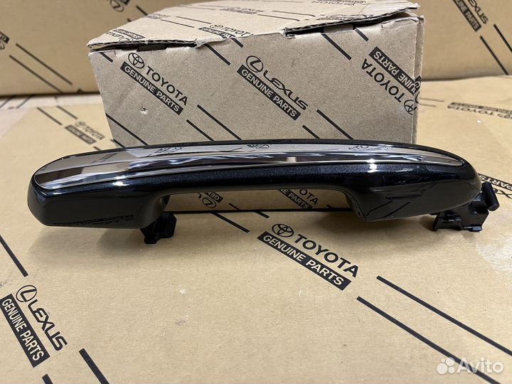 Ручка дверная Lexus LX600 2021-2024