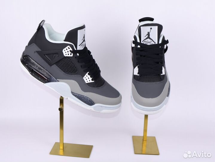 Nike Air Jordan 4 Retro красивые кроссовки