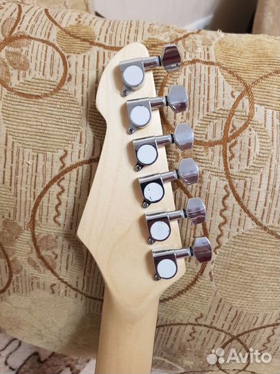 Гриф для электрогитары(в сборе)