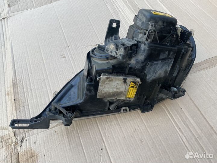 Фара Mercedes ML163 правая биксенон