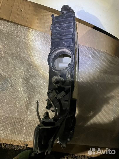 Корпус воздушного фильтра Audi Q7 4M 3.0TDI 2017