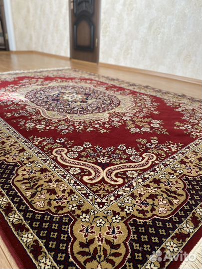 Ковер новый
