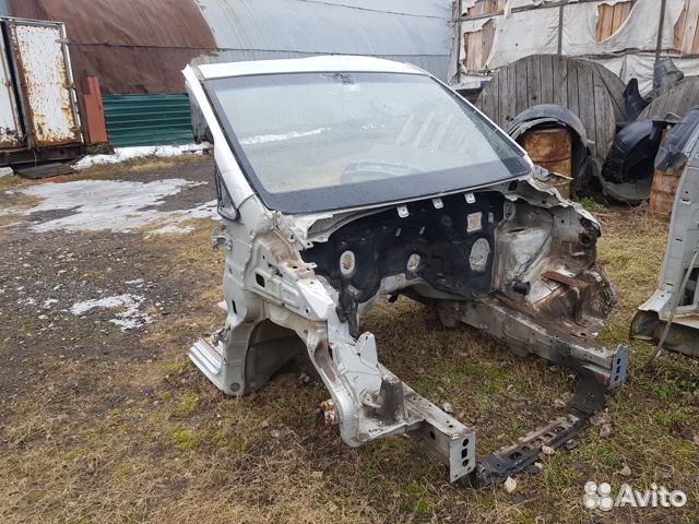 Гранд Старекс Starex/H1 Четверть передняя