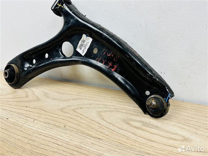 Рычаг подвески передний правый Kia Rio 4 X-Line