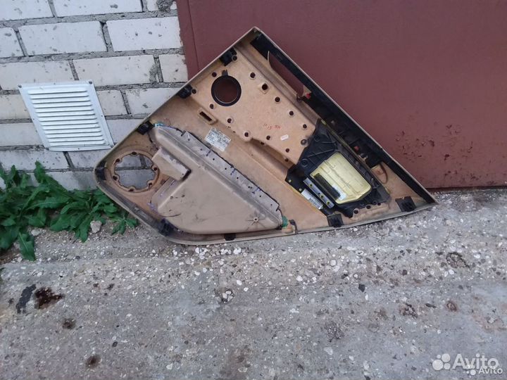 Обшивка задней левой двери BMW X5 e53