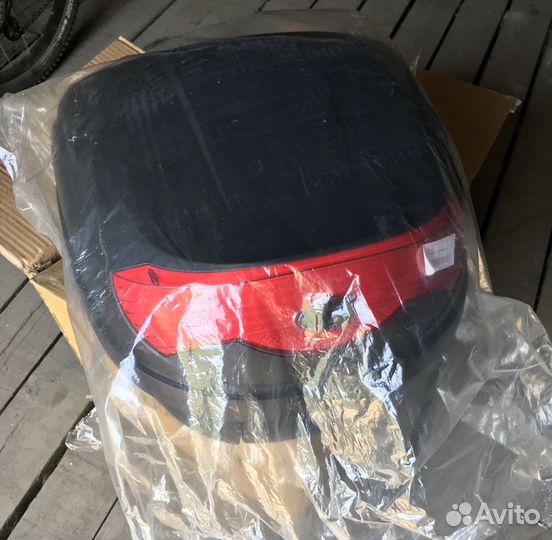 Кофр для мотоцикла Енисей HF-808 (29 литров)