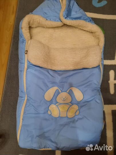 Конверт зимний на овчине в идеальном состоянии