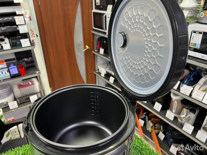 Мультиварка Pioneer MC201