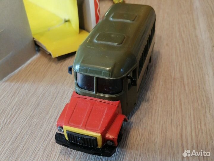 Модель автомобиля кавз-3270