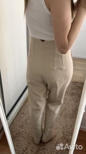 Брюки с высокой талией