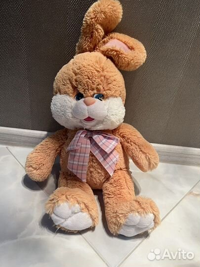 Новая игрушка Кролик