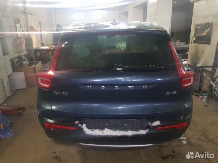 Блок кнопок на руль (левый) (Volvo XC40)