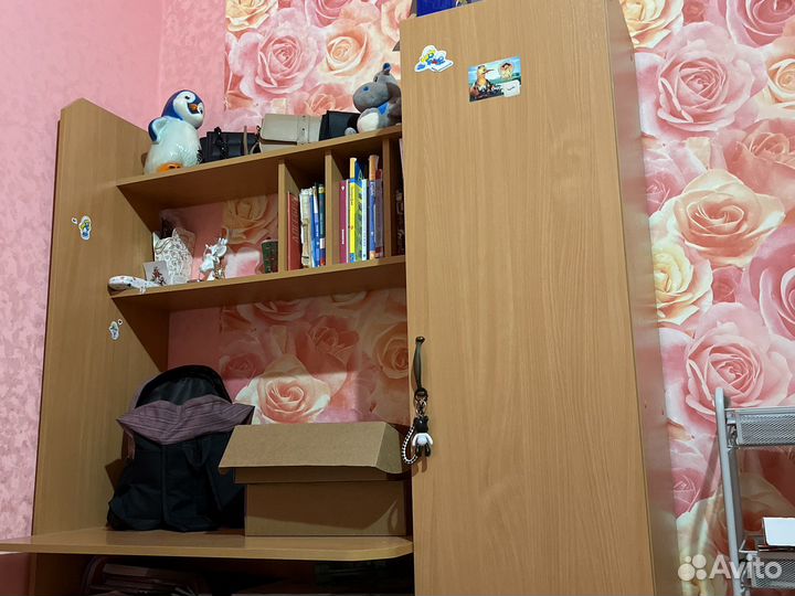 Письменный стол