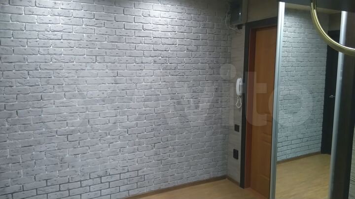 2-к. квартира, 56 м², 2/5 эт.