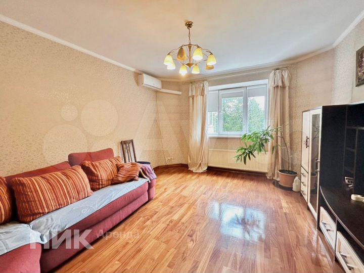 2-к. квартира, 67,3 м², 4/17 эт.
