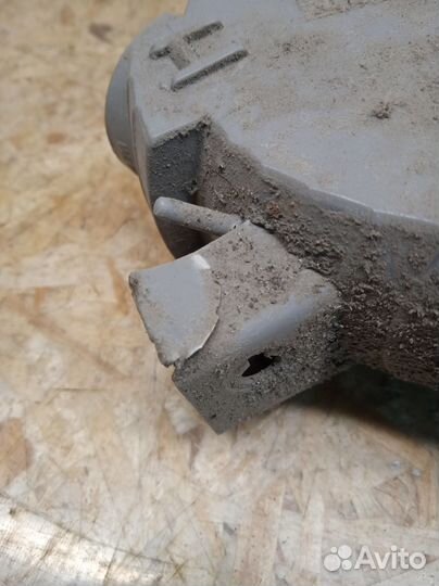 Фонарь задний в бампер правый Mitsubishi Lancer