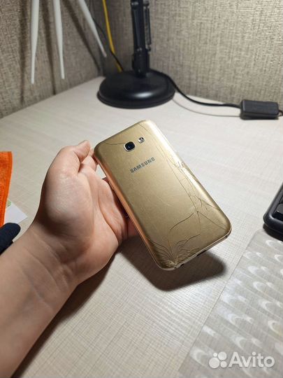 Samsung Galaxy A5 (2017) SM-A520F/DS, 3/32 ГБ