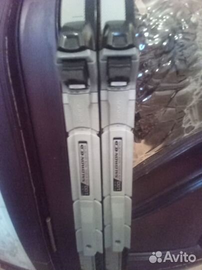 Лыжи беговые с креплениями, лыжный ботинки