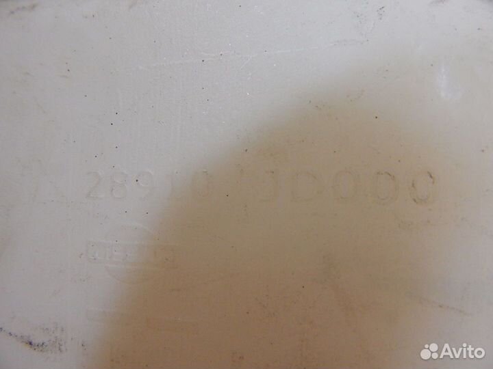 Бачок омывателя Nissan Qashqai J10