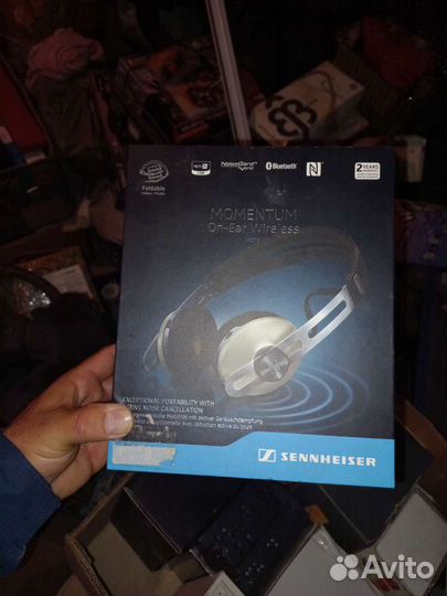 Беспроводные наушники